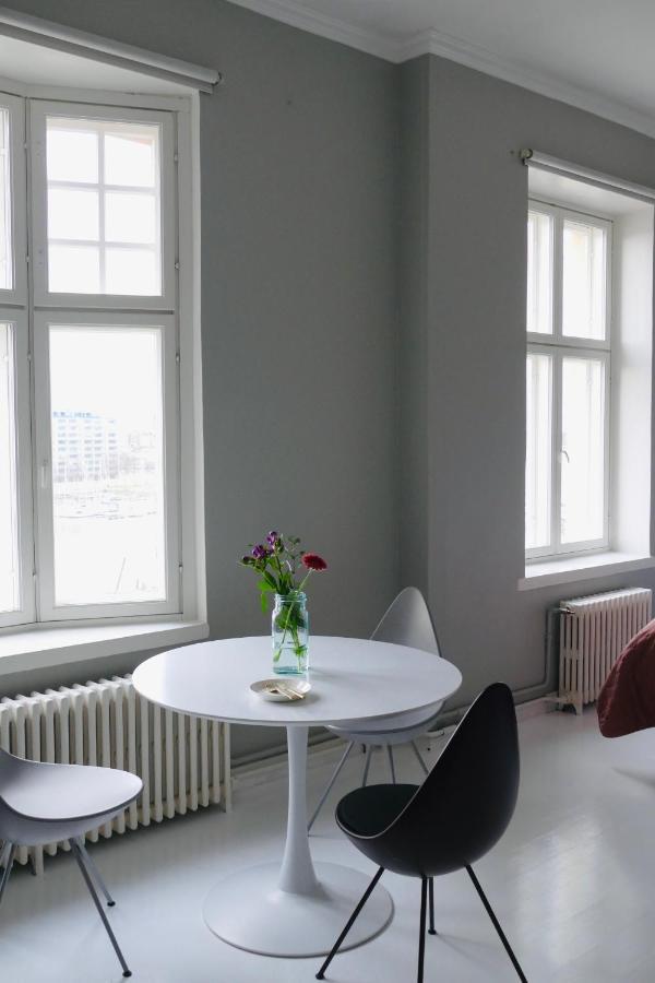 Chung cư 42 m² 1 phòng ngủ, 1 phòng tắm riêng ở Trung tâm thành phố Helsinki Ngoại thất bức ảnh